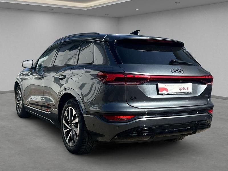 Gebraucht Audi Q6 e-tron Sport 284 kW (387 PS) 2025 Schwarz SUV