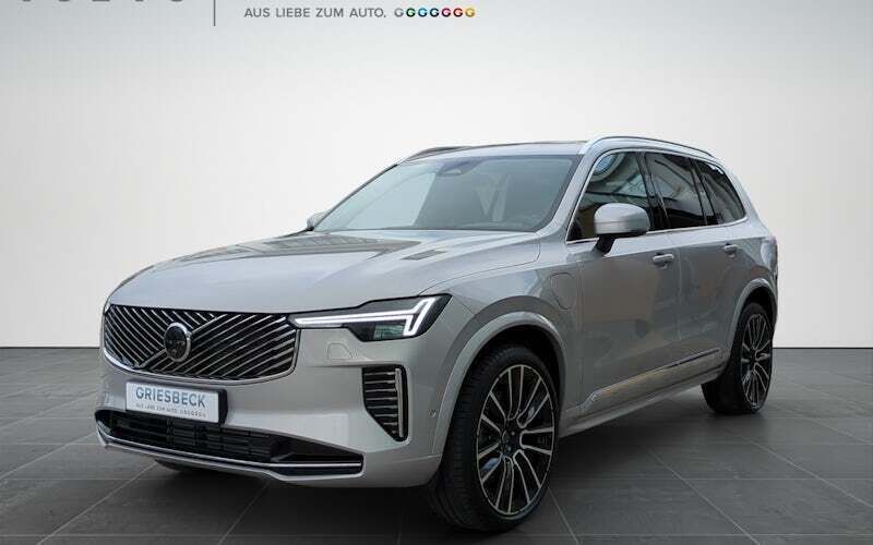 Silber Gebraucht 2025 Volvo XC90 Ultra SUV | 92.990 € - Bild 1/4