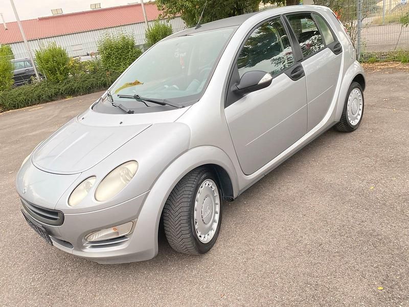 Silber Gebraucht 2005 Smart ForFour Kleinwagen | 1.600 € (Etwas zu teuer) - Bild 1/4