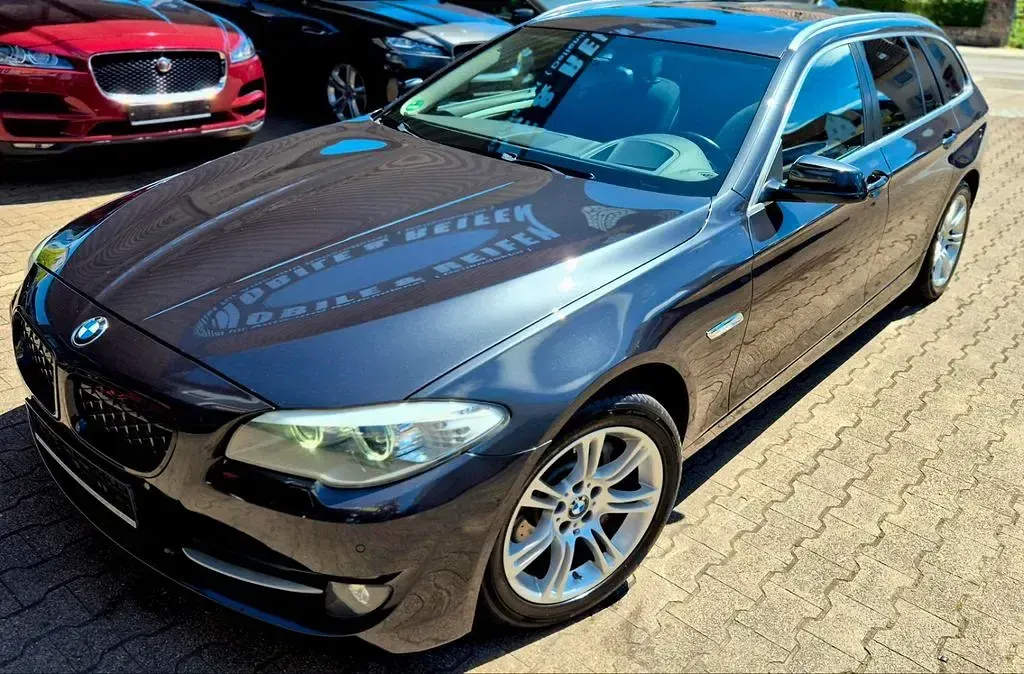 Gebraucht BMW 528 245 PS (180 kW) 2012 Sophistograu brillanteffekt me Kombi