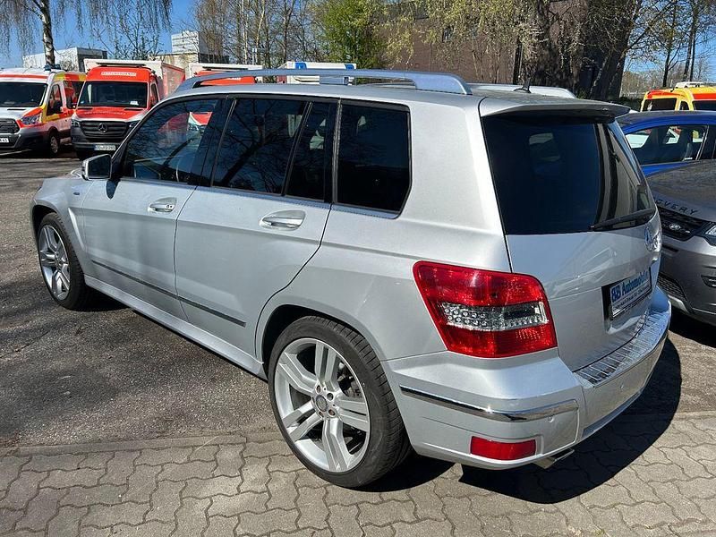 Gebraucht Mercedes GLK250 204 PS (150 kW) 2012 Silber SUV