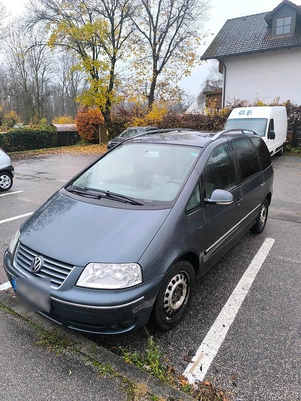 Grau Gebraucht 2006 VW Sharan Van / Kleinbus | 1.999 € (Fairer Preis) - Bild 1/4