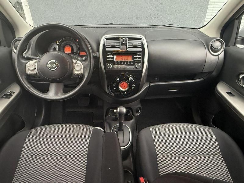 Gebraucht Nissan Micra Acenta 80 PS (58 kW) 2016 Silber Kleinwagen