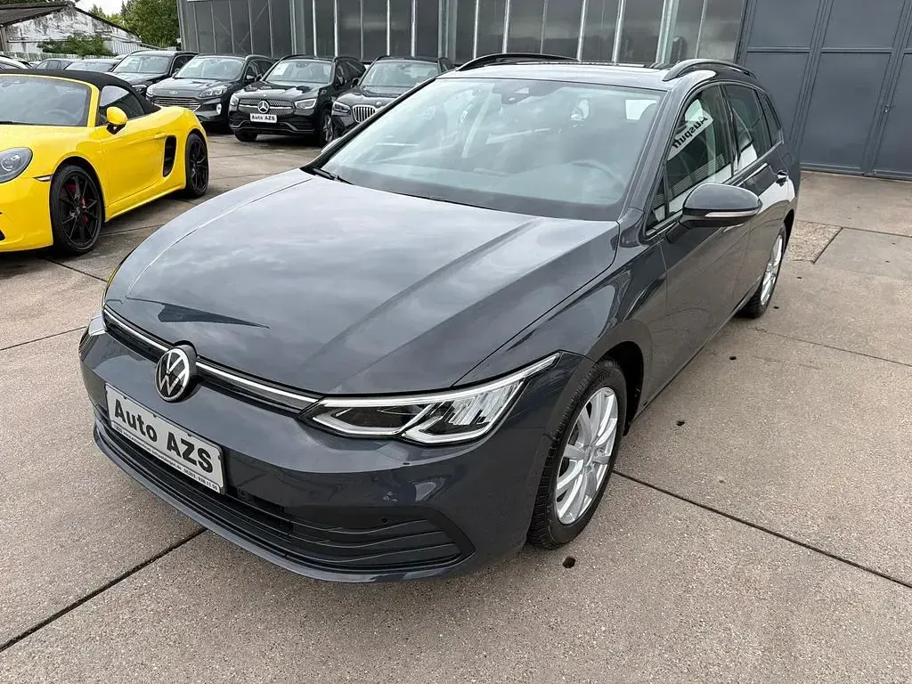 Gebraucht VW Golf VIII Life 110 PS (80 kW) 2023 Grau Kombi