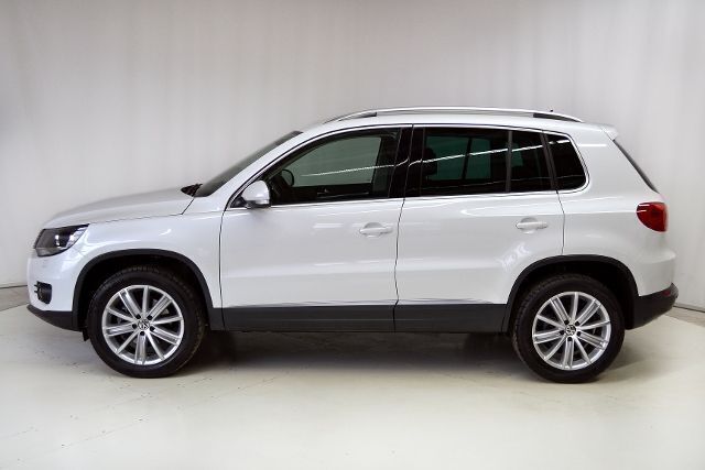 Gebraucht VW Tiguan Sportline 184 PS (135 kW) 2016 Weiß metallic SUV