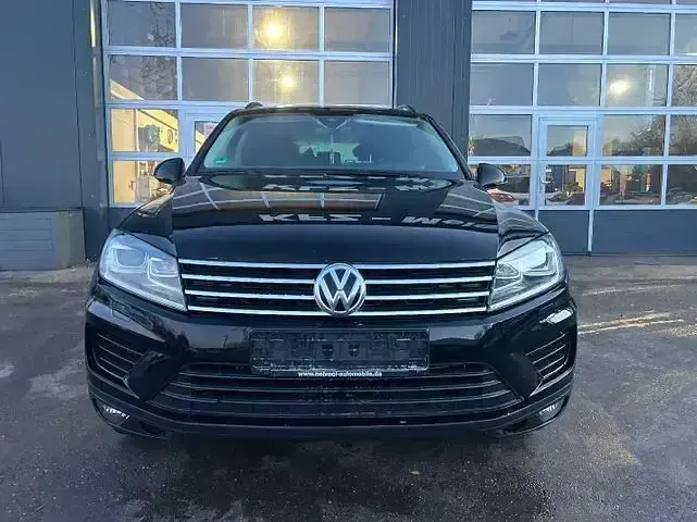 Gebraucht VW Touareg 204 PS (150 kW) 2017 Schwarz SUV