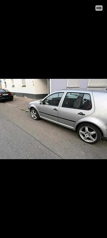 Grau Gebraucht 2000 VW Golf IV Edition Kleinwagen | 2.400 € (Fairer Preis) - Bild 1/4
