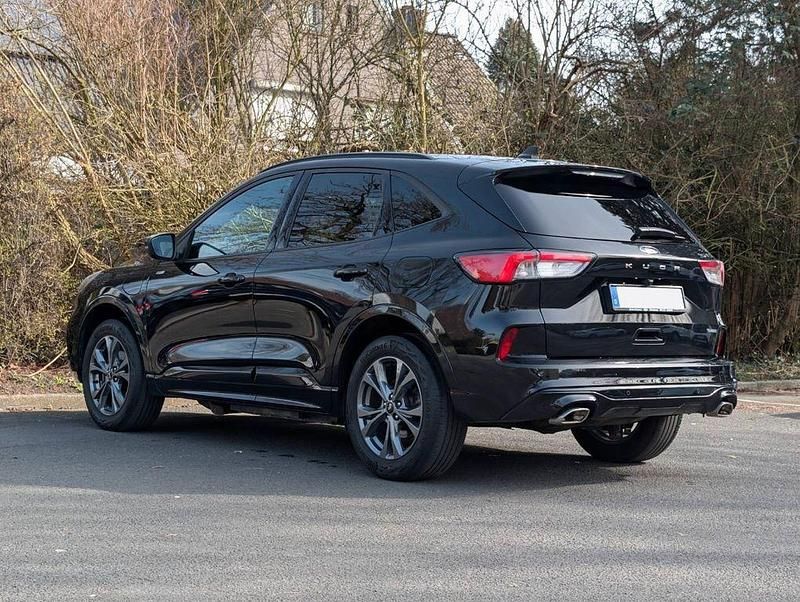 Gebraucht Ford Kuga ST-Line 224 PS (164 kW) 2021 Schwarz SUV