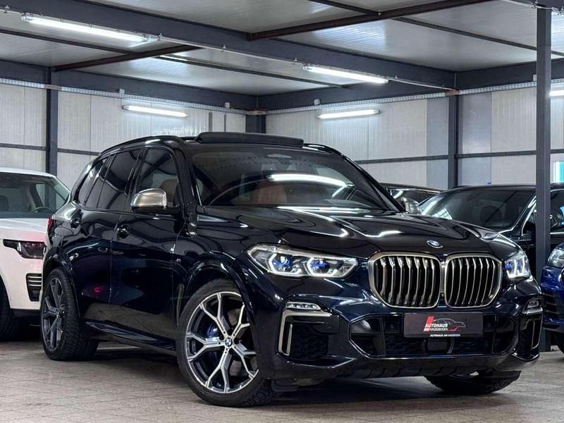 Carbonschwarz metallic Gebraucht 2018 BMW X5 M M Sport SUV | 46.890 € (Guter Preis) - Bild 1/4