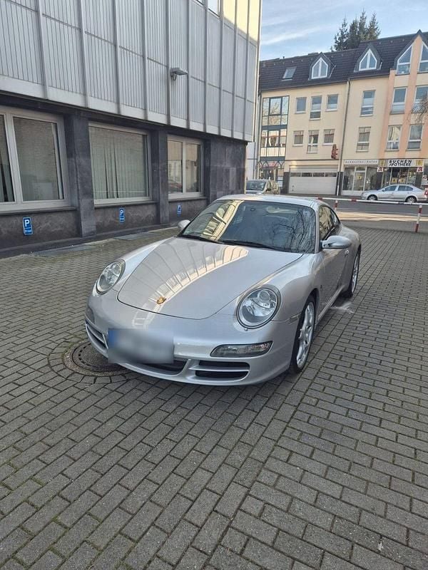 Usata Porsche 911 Carrera 325 CV (239 kW) 2005 Argento Coupé