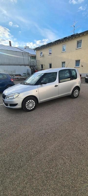 Gebraucht Skoda Roomster 70 PS (51 kW) 2010 Grau Van / Kleinbus