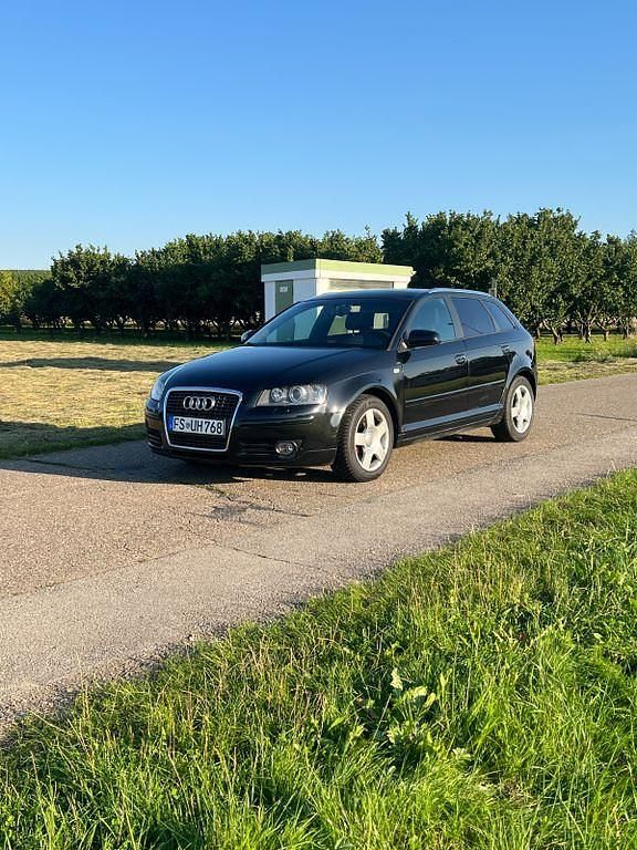 Schwarz Gebraucht 2006 Audi A3 Sportback S-Line Limousine | 6.500 € (Etwas zu teuer) - Bild 1/4