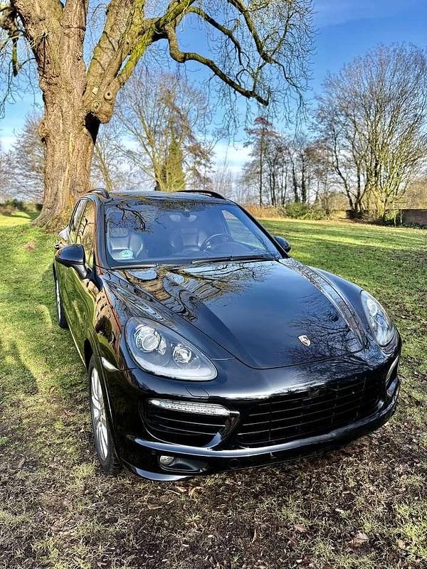 Gebraucht Porsche Cayenne Turbo 500 PS (367 kW) 2014 Schwarz SUV