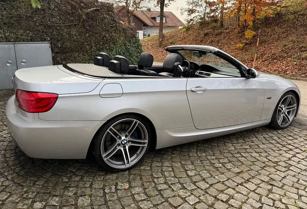 Gebraucht BMW 330 Cabriolet Performance 231 PS (169 kW) 2008 Silber Cabrio
