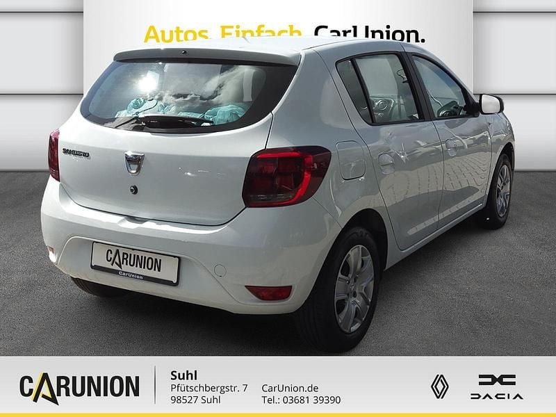 Gebraucht Dacia Sandero Comfort 101 PS (74 kW) 2020 Gletscherweiss Limousine