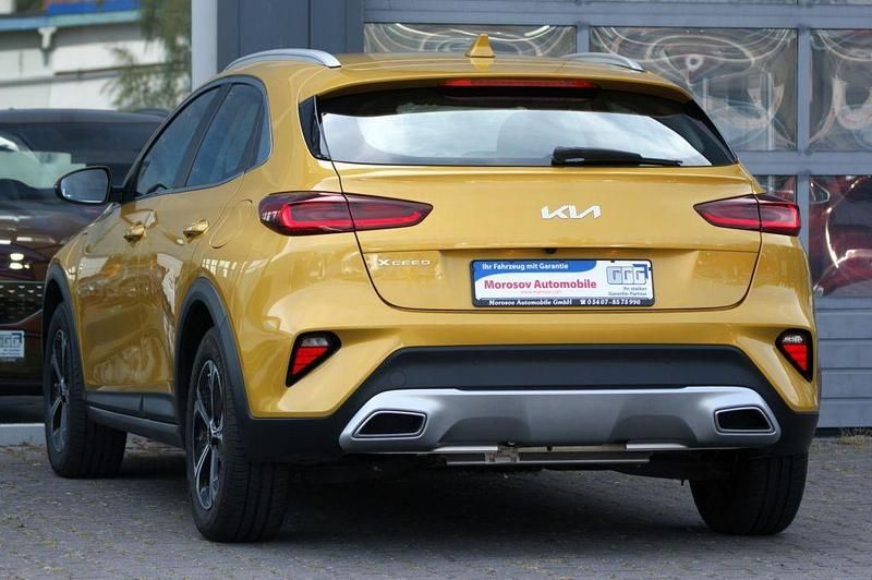 Gebraucht Kia XCeed Vision 141 PS (103 kW) 2022 Gelb SUV