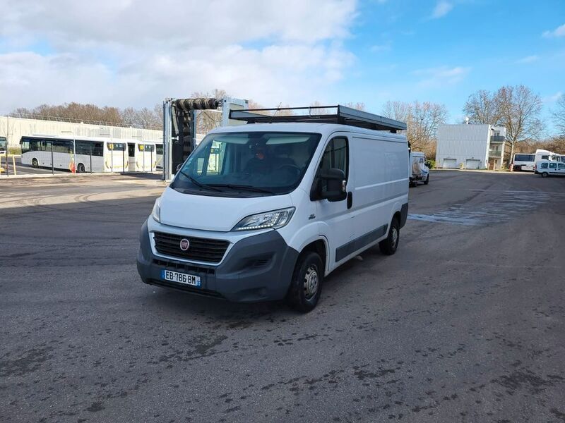 Gebraucht Fiat Ducato 131 PS (96 kW) 2016 Weiß Van