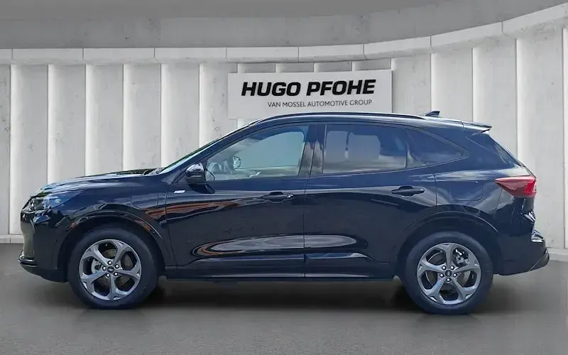 Gebraucht Ford Kuga ST-Line 243 PS (178 kW) 2025 Schwarz SUV
