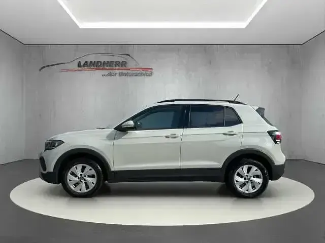 Gebraucht VW T-Cross Life 116 PS (85 kW) 2025 Ascotgrau SUV