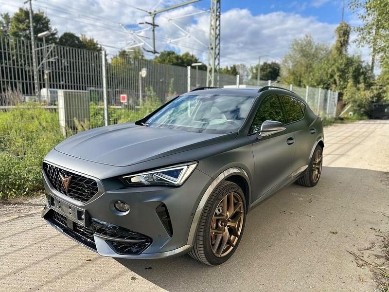 Grau Gebraucht 2021 Cupra Formentor VZ SUV | 29.890 € (Fairer Preis) - Bild 1/4