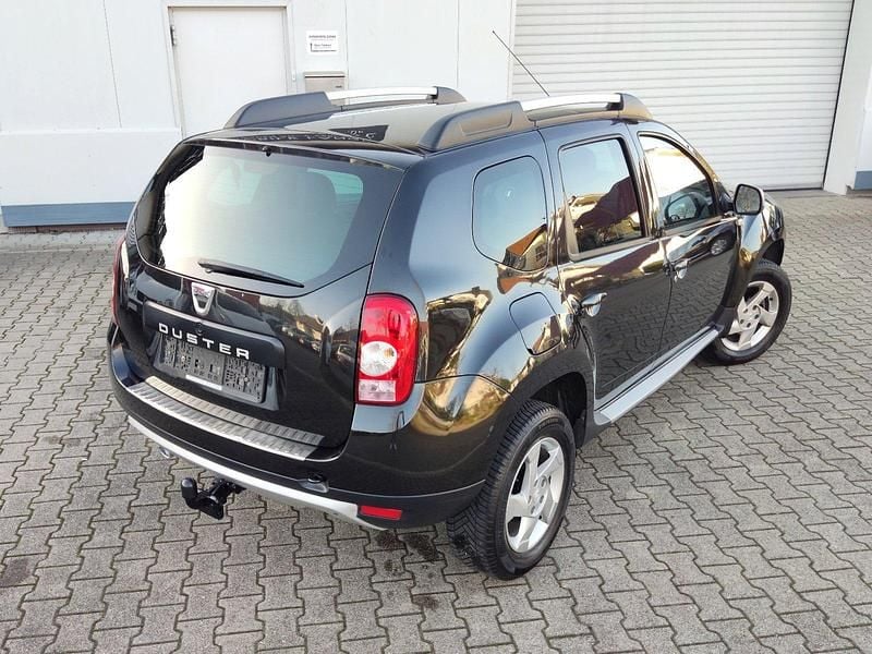 Gebraucht Dacia Duster Prestige 105 PS (77 kW) 2012 Schwarz SUV