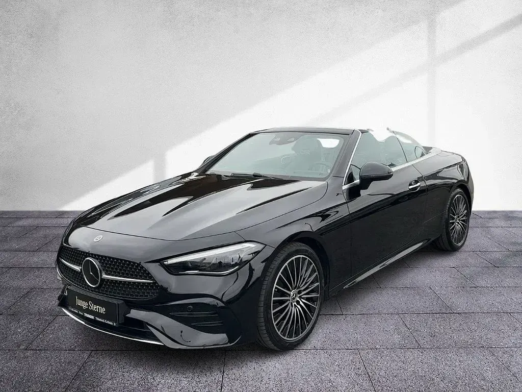 Gebraucht Mercedes CLE200 AMG 204 PS (150 kW) 2025 Schwarz Cabrio