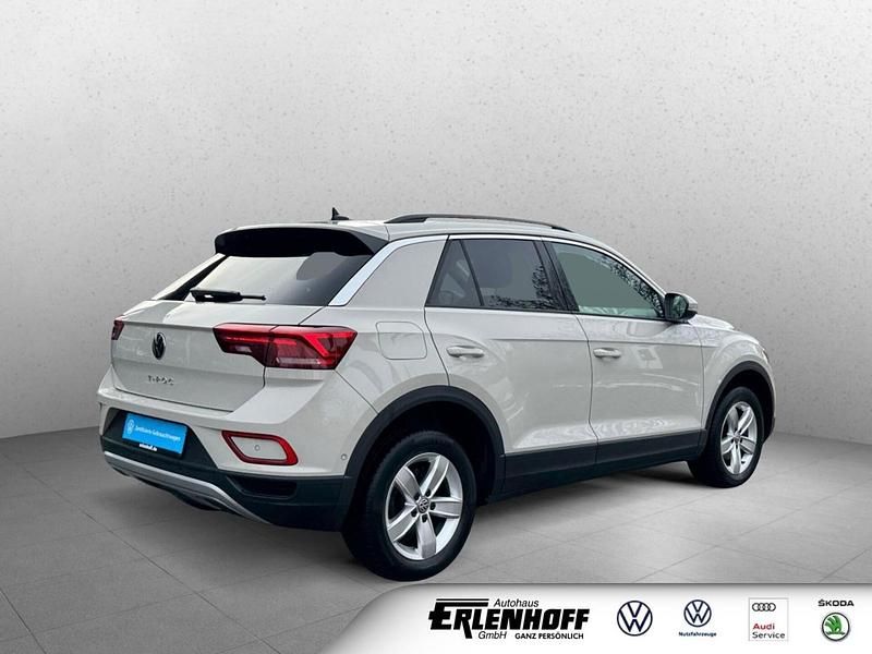Gebraucht VW T-Roc Life 150 PS (110 kW) 2023 Grau SUV