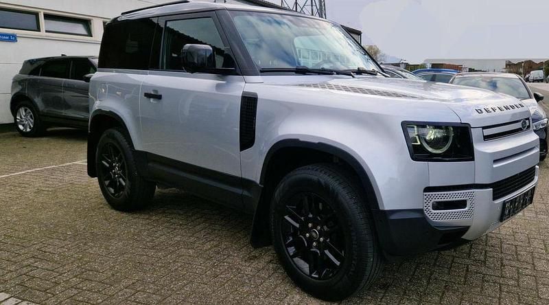 Gebraucht Land Rover Defender 300 PS (220 kW) 2023 Silber SUV