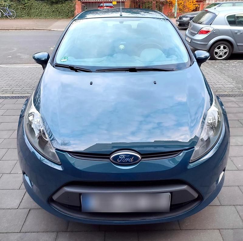 Gebraucht Ford Fiesta 82 PS (60 kW) 2009 Blau Kleinwagen