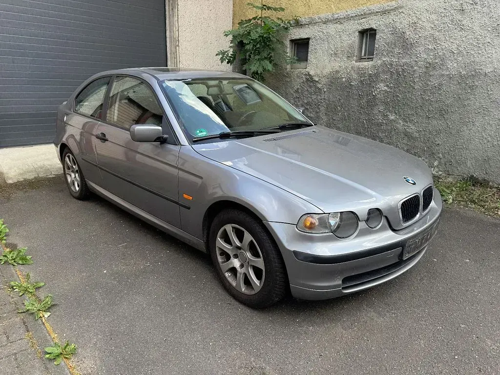 Gebraucht BMW 316 116 PS (85 kW) 2004 Silber Limousine