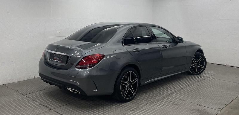 Gebraucht Mercedes C300e AMG 320 PS (235 kW) 2020 Selenitgrau Limousine