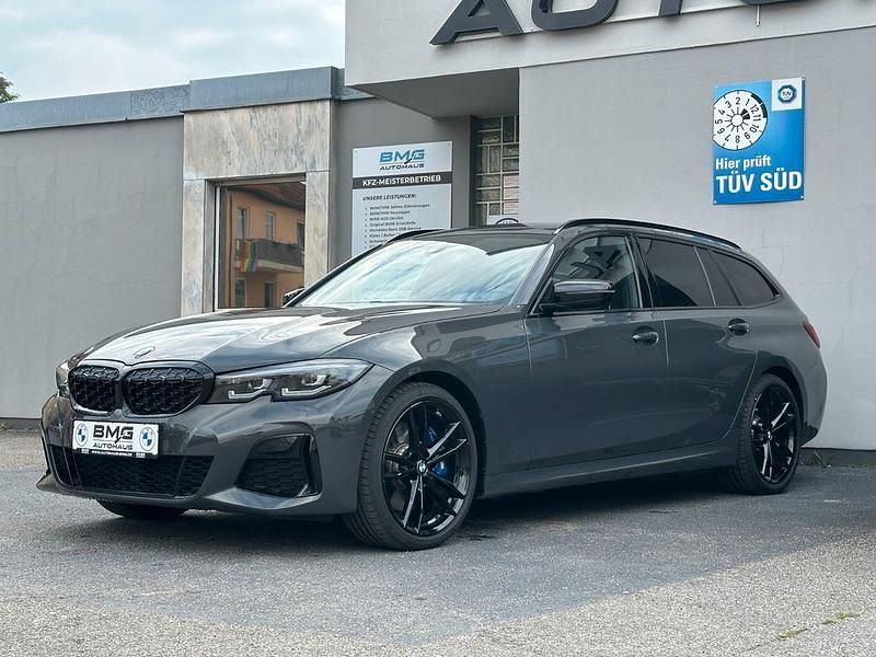 Grau Gebraucht 2022 BMW M340 M Sport Limousine | 48.490 € (Superpreis) - Bild 1/4