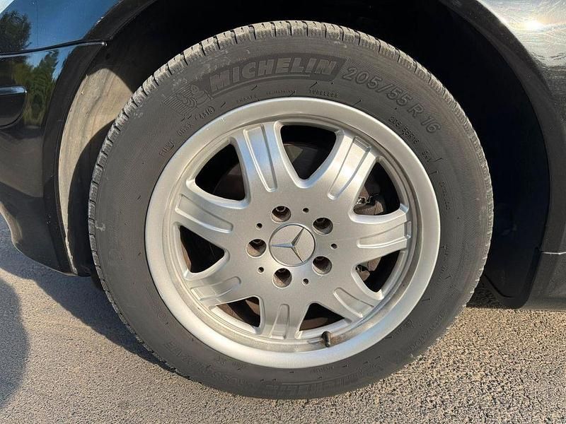 Gebraucht Mercedes SLK200 163 PS (119 kW) 2005 Schwarz Cabrio