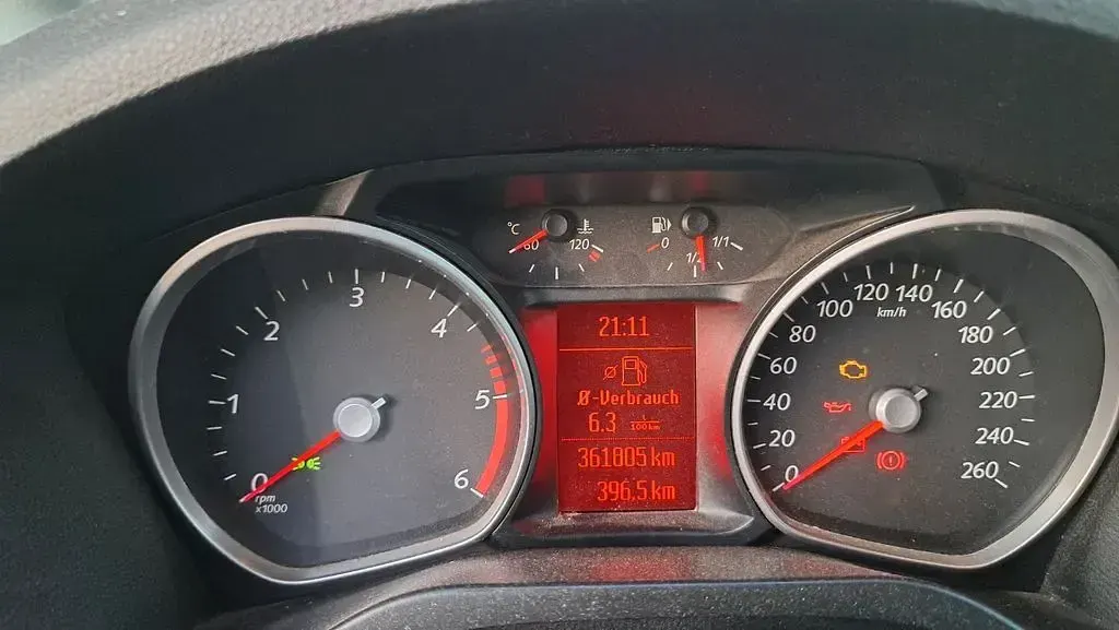 Gebraucht Ford Galaxy 140 PS (102 kW) 2010 Blau Van / Kleinbus