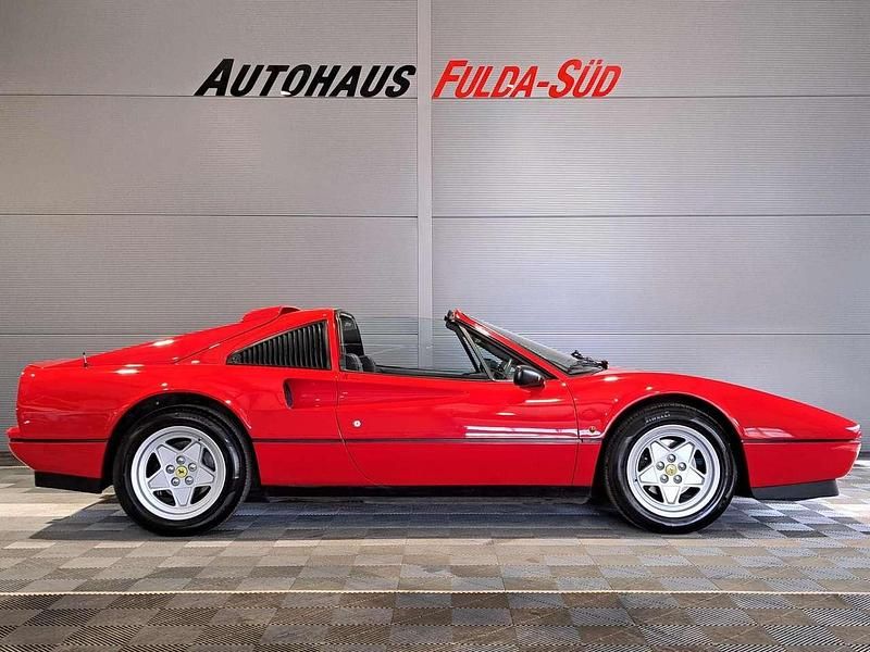 Gebraucht Ferrari 328 271 PS (199 kW) 1987 Rot Cabrio