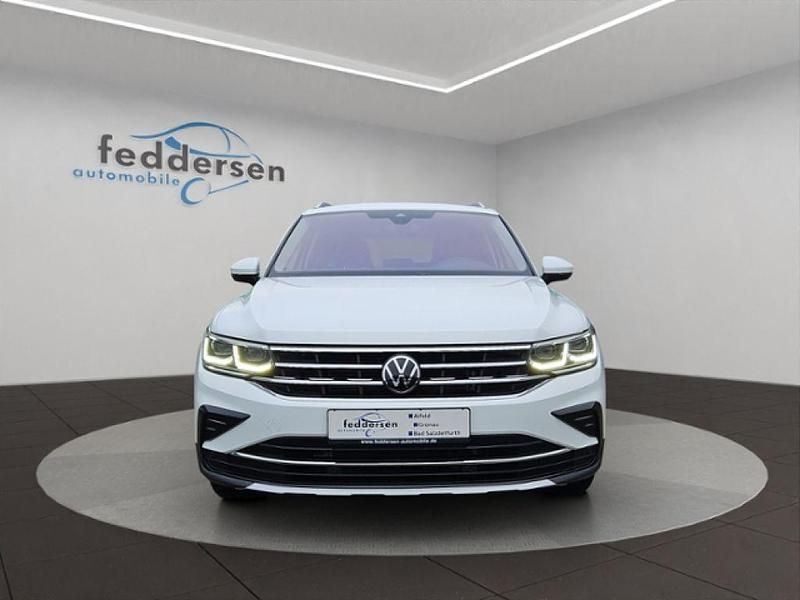 Gebraucht VW Tiguan Elegance 190 PS (139 kW) 2022 Pure white SUV