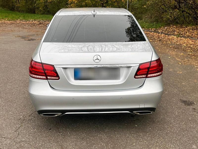 Gebraucht Mercedes E350 306 PS (225 kW) 2015 Silber Limousine
