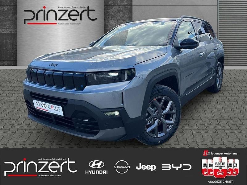 Neu Jeep Compass 145 PS (106 kW) 2026 Yosemite grey mit dach schwarz SUV