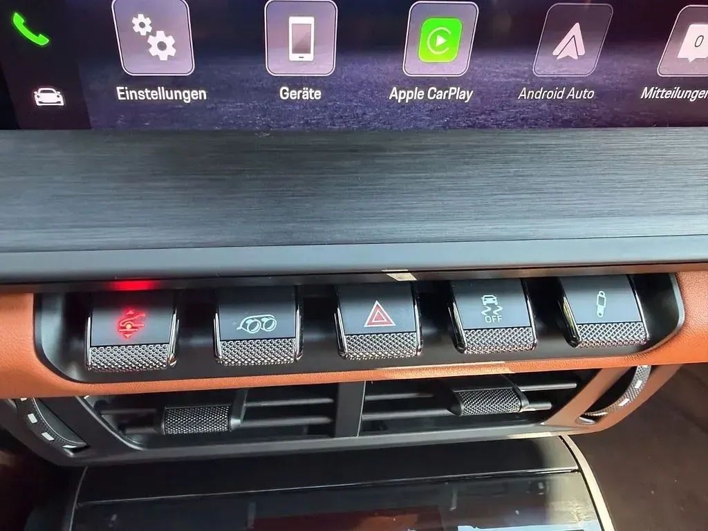 Gebraucht Porsche 992 541 PS (397 kW) 2025 Schwarz Cabrio
