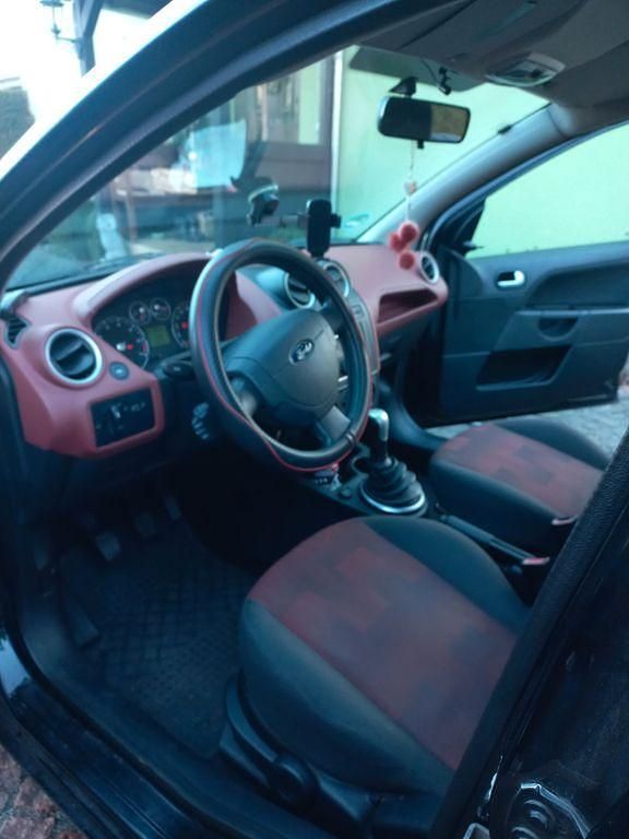 Gebraucht Ford Fiesta 80 PS (58 kW) 2006 Schwarz Limousine