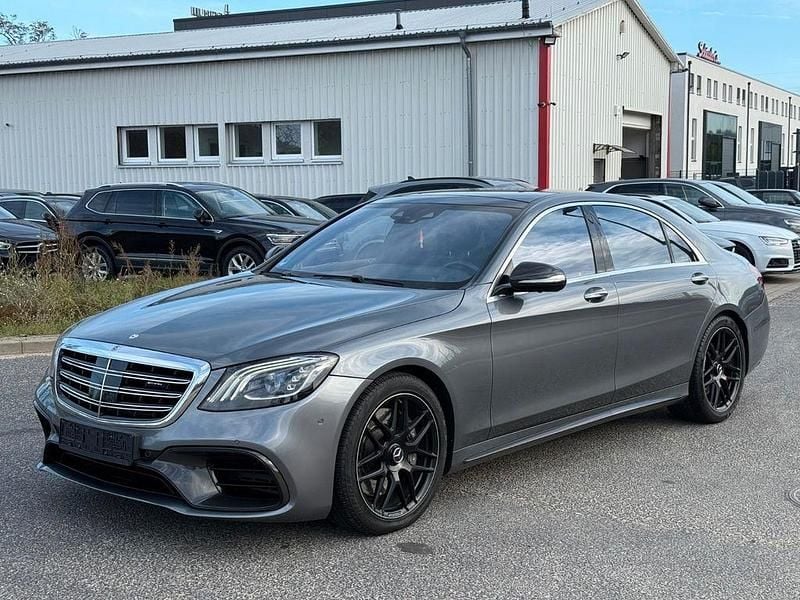 Grau Gebraucht 2019 Mercedes S63 AMG AMG Limousine | 66.200 € - Bild 1/4