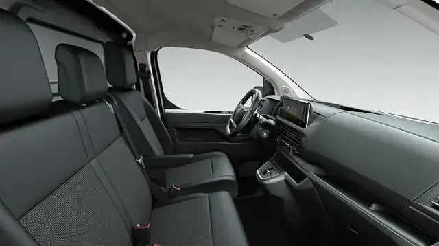 Neu Opel Vivaro-e Combi 179 PS (131 kW) 2026 Kaolinweiß kaolinweiß Van / Kleinbus