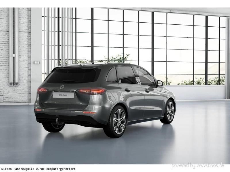 Gebraucht Mercedes B220 Night 190 PS (139 kW) 2025 Metalliclack mountaingrau Kleinwagen