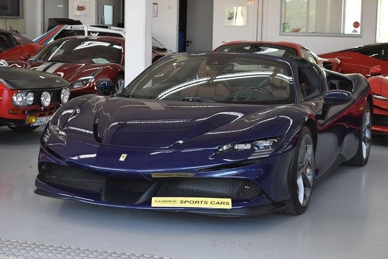 Gebraucht Ferrari SF90 999 PS (734 kW) 2021 Blau Cabrio