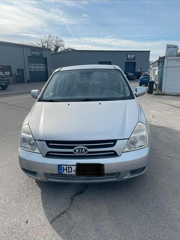 Gebraucht Kia Carnival 184 PS (135 kW) 2010 Grau Van / Kleinbus