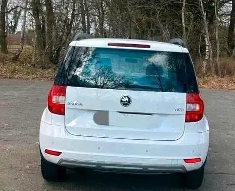 Gebraucht Skoda Yeti 104 PS (76 kW) 2015 Weiß SUV