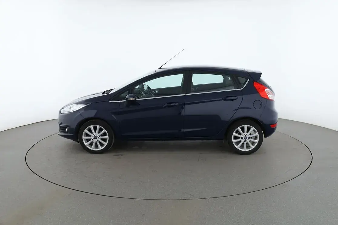 Gebraucht Ford Fiesta Titanium 125 PS (91 kW) 2017 Blau Kleinwagen
