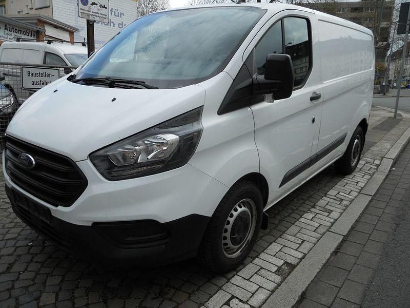 Gebraucht Ford Transit Custom 105 PS (77 kW) 2019 Weiß Van / Kleinbus