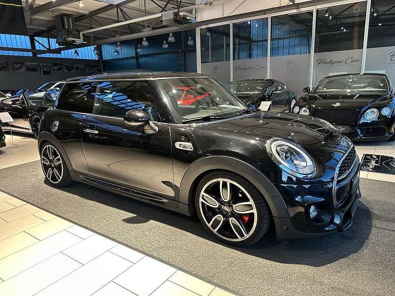 Gebraucht Mini Cooper SD 170 PS (125 kW) 2017 Schwarz Kleinwagen