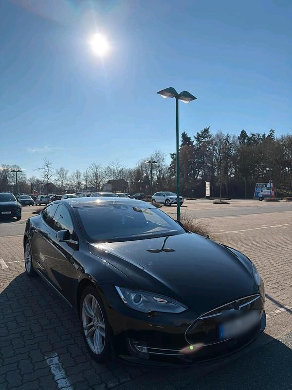 Gebraucht Tesla Model S 269 kW (367 PS) 2015 Schwarz Kleinwagen
